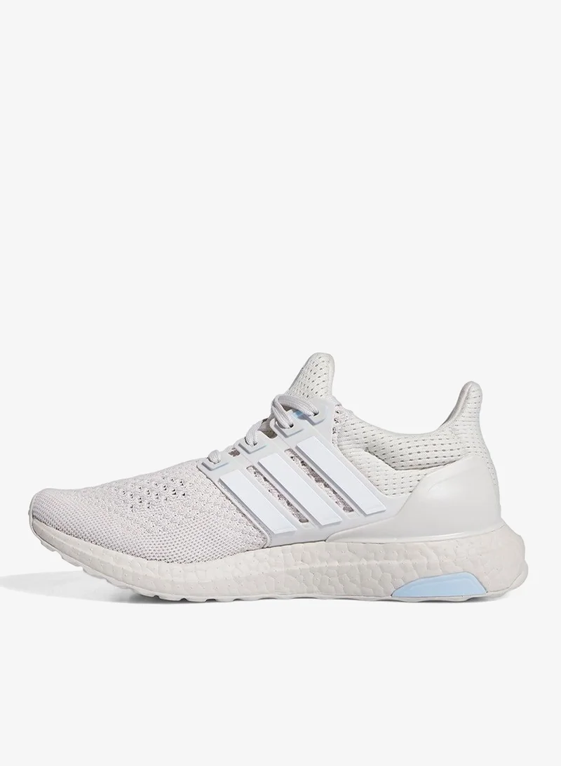 اديداس أحذية رياضية نسائية ألترا بوست . رمادية